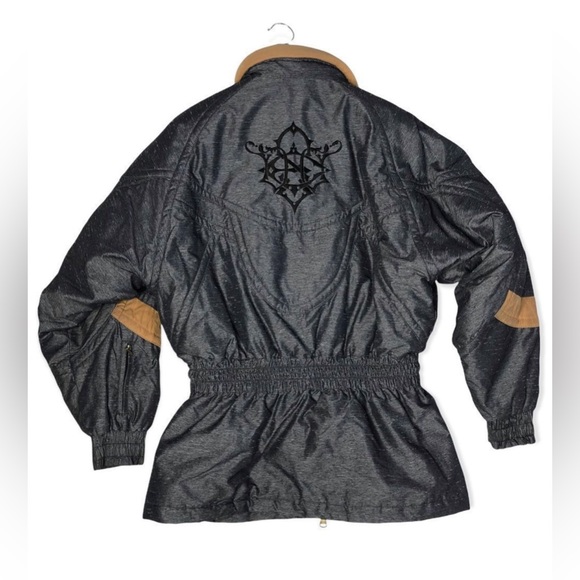 Vintage Descente Embroidered Grey and Black Casual Puffer Skiing Jacket Size 8 - Picture 2 of 12